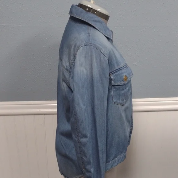 CAbi Light Blue Jean Jacket Style #6255 Western Rodeo Farm Festival - Picture 6 of 14